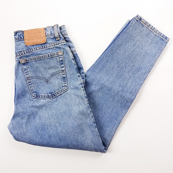 🚫SOLD🚫 Vintage Levi's 521 jeans - Picture 5 of 8